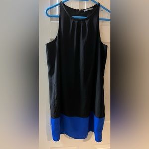 ***😀3 for $35./Smart Set large sleeveless black & blue colour block dress.